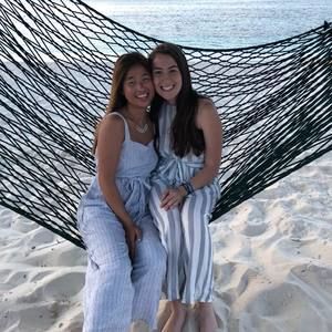 Meet your Posher, Thea